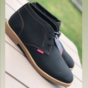 Men’s Levi leather shoes